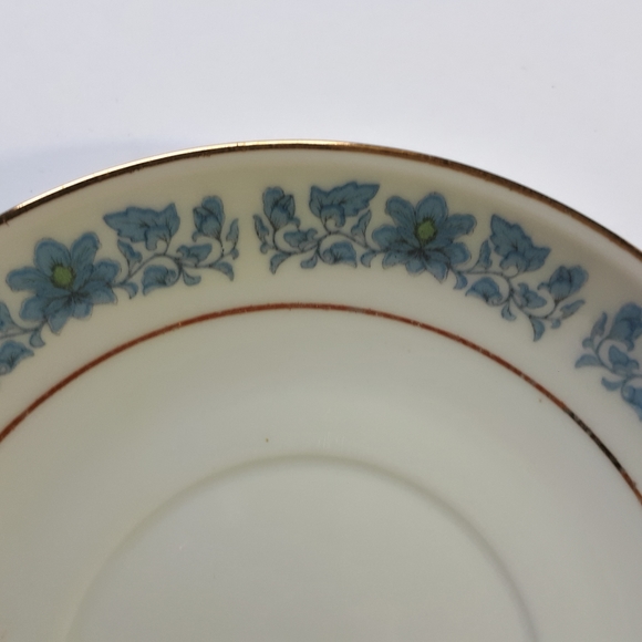 Liling Vintage Fine China Lily Tea Cup And Saucer Sets, 6 Complete Sets - Picture 11 of 12